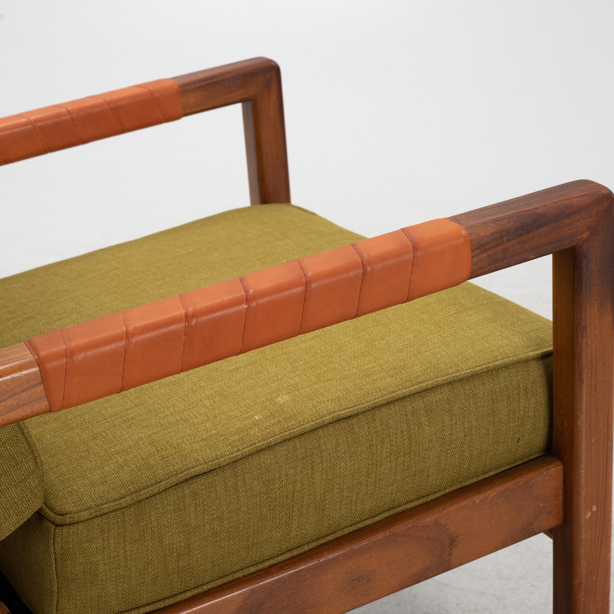 Carl Gustaf Hiort af Ornäs, a mid-20th-century 'Rialto' armchair, Puunveisto Oy - Träsnideri Ab, Finland.