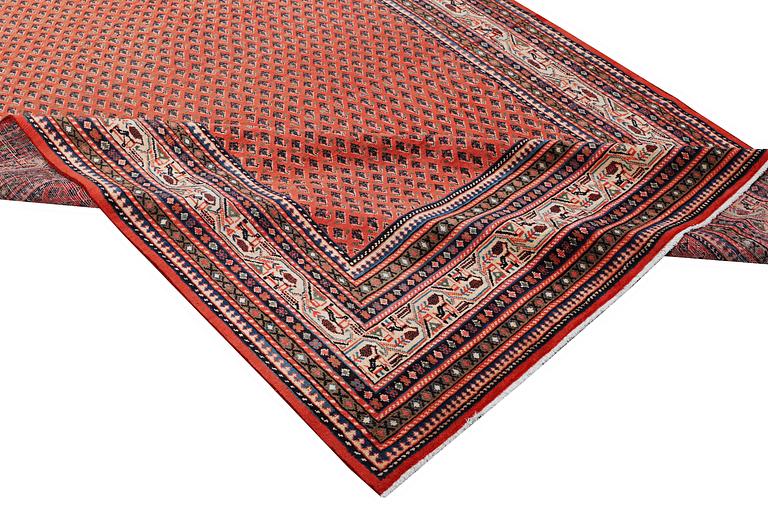 A Sarouk Mir carpet, c. 320 x 205 cm.