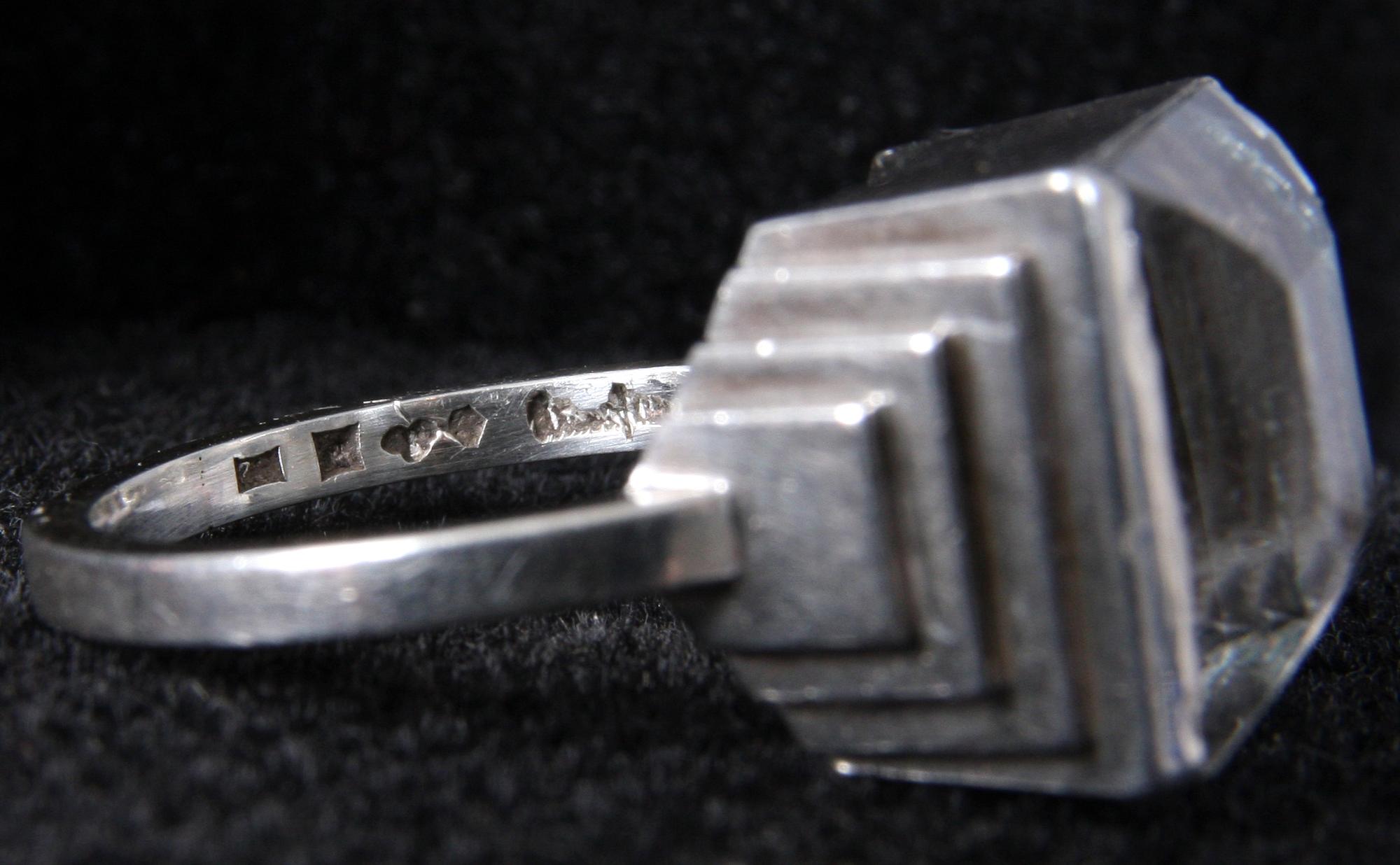 RING, sterlingsilver och bergskristall, Wiven Nilsson.