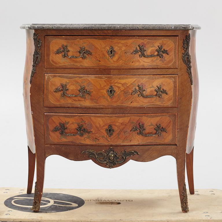 A Louis XV-style marquetry commode, first part of the 20th century.