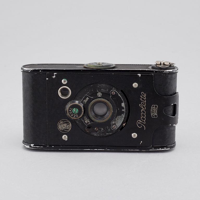 KAMERA, "Piccolette", Zeiss- Ikon, Contessa- Nettel Piccolette, 1900-talets första hälft.