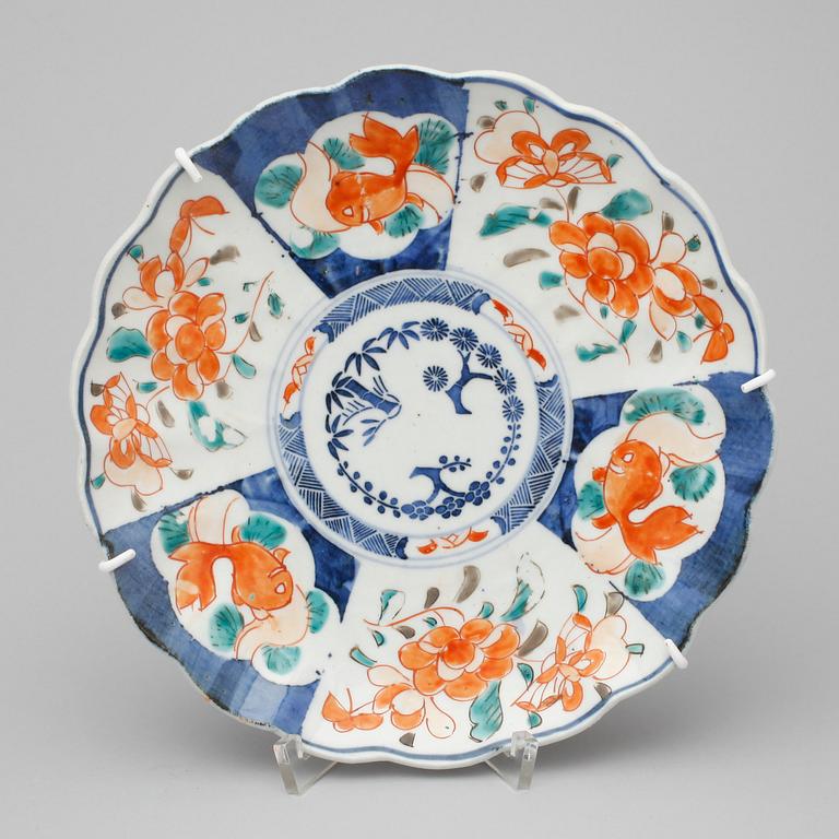 FAT, 3 st, porslin, Imari, Japan, 1800-tal.