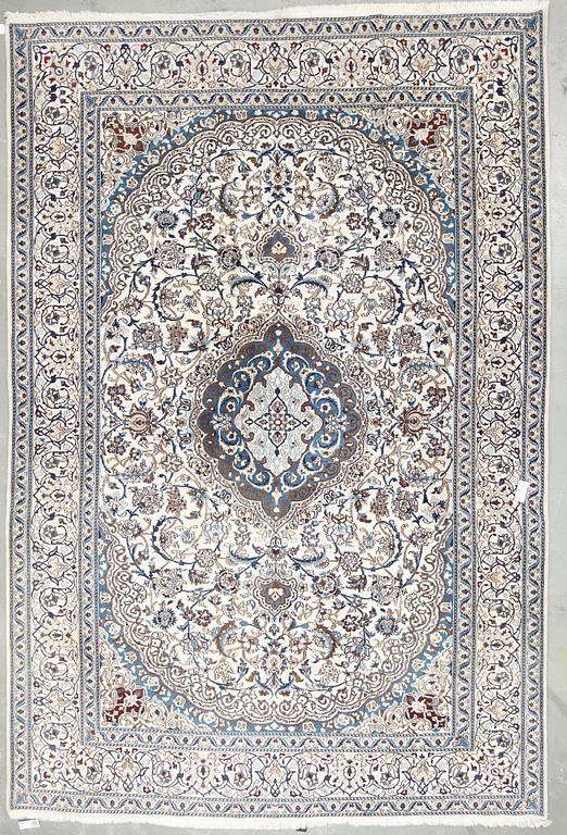 MATTA, sannolikt Nain, ca 345x245 cm.