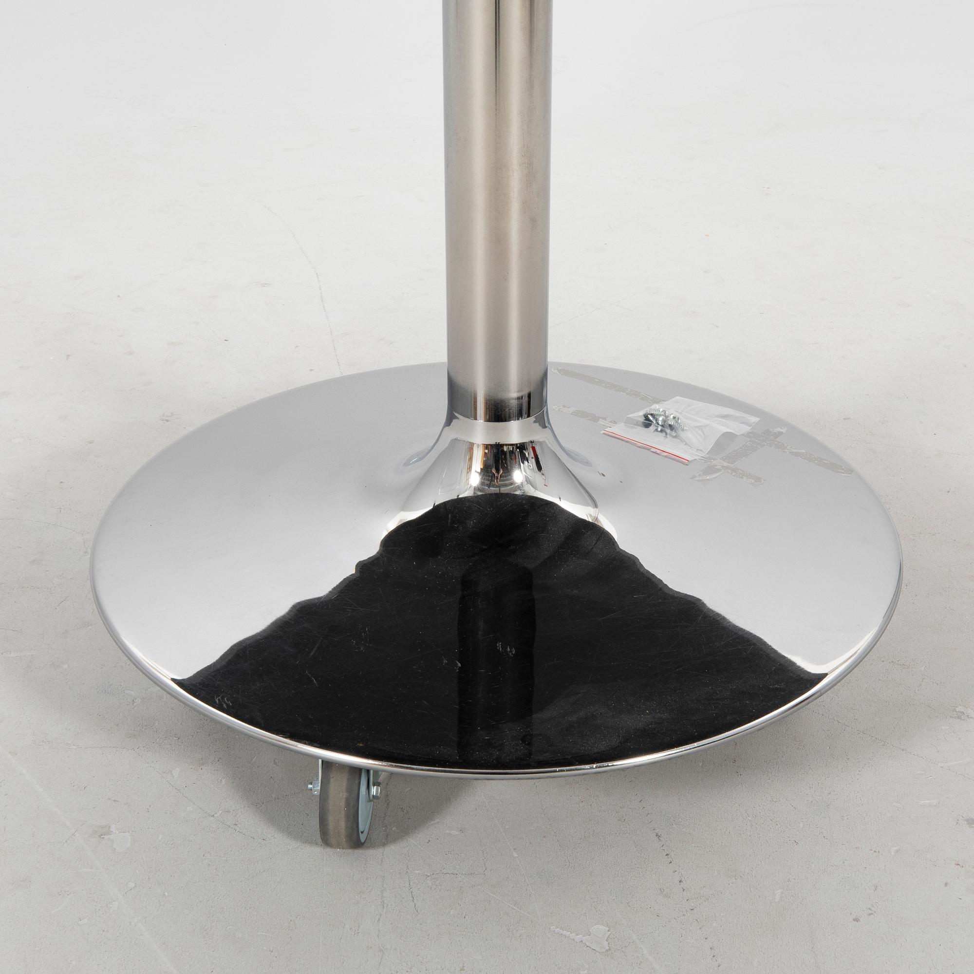 Johanson Design, bord, "Venus" 1900-talets slut.