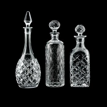 KARAFFER, 3 st, glas, bl a Orrefors och Boda.
