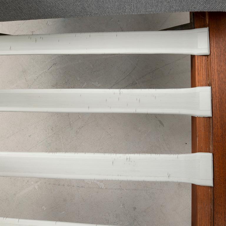 Carl-Erik Johansson, sofa and armchair, "Böja", Bejra furniture, mid-1960s.