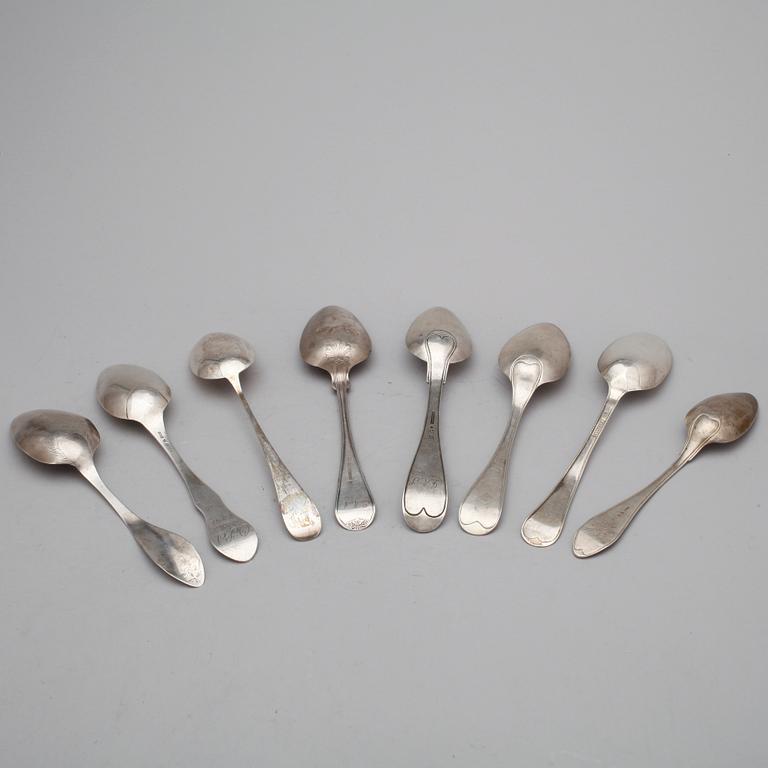 MATSKEDAR, 17 st, silver, bland annat Johan Lindbom, Visby, 1779. 1700-, 1800- samt 1900-tal. Total vikt ca 755 gram.