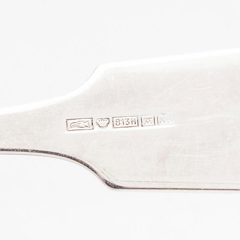 Bestickuppsättning, 38 dlr, silver, "Musslan", Auran Kultaseppä, Åbo 1951-57. Besticklåda.