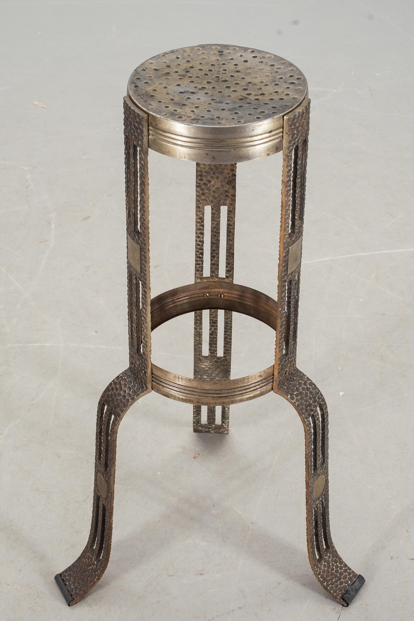 PIEDESTAL, tidigt 1900-tal.