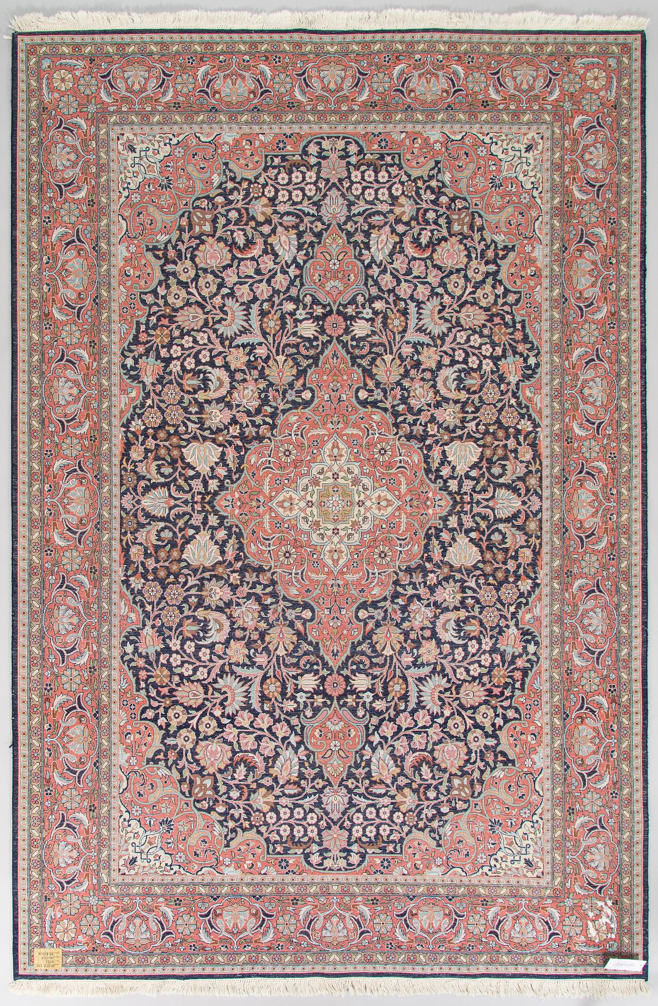 Matta, silk på bomullsvarp, Kashmir, ca 274 x 183 cm.