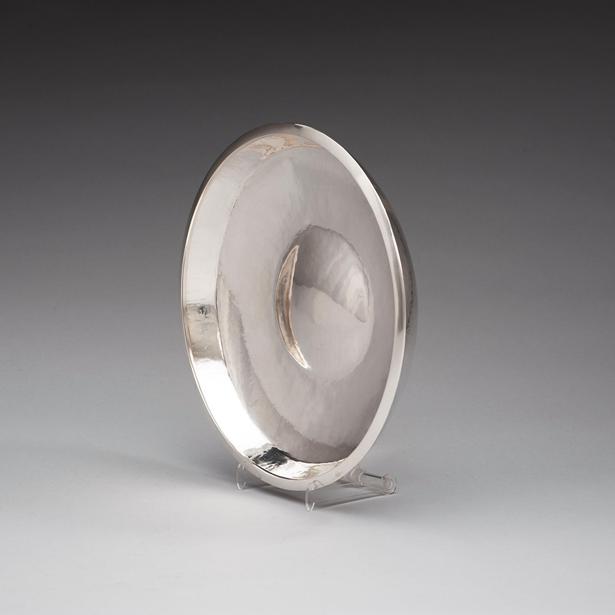 A Rey Urban sterling dish, Stockholm 1969.
