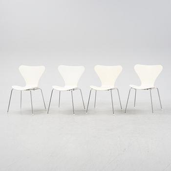 Arne Jacobsen, stolar, 4 st, "Sjuan", Fritz Hansen, Danmark.