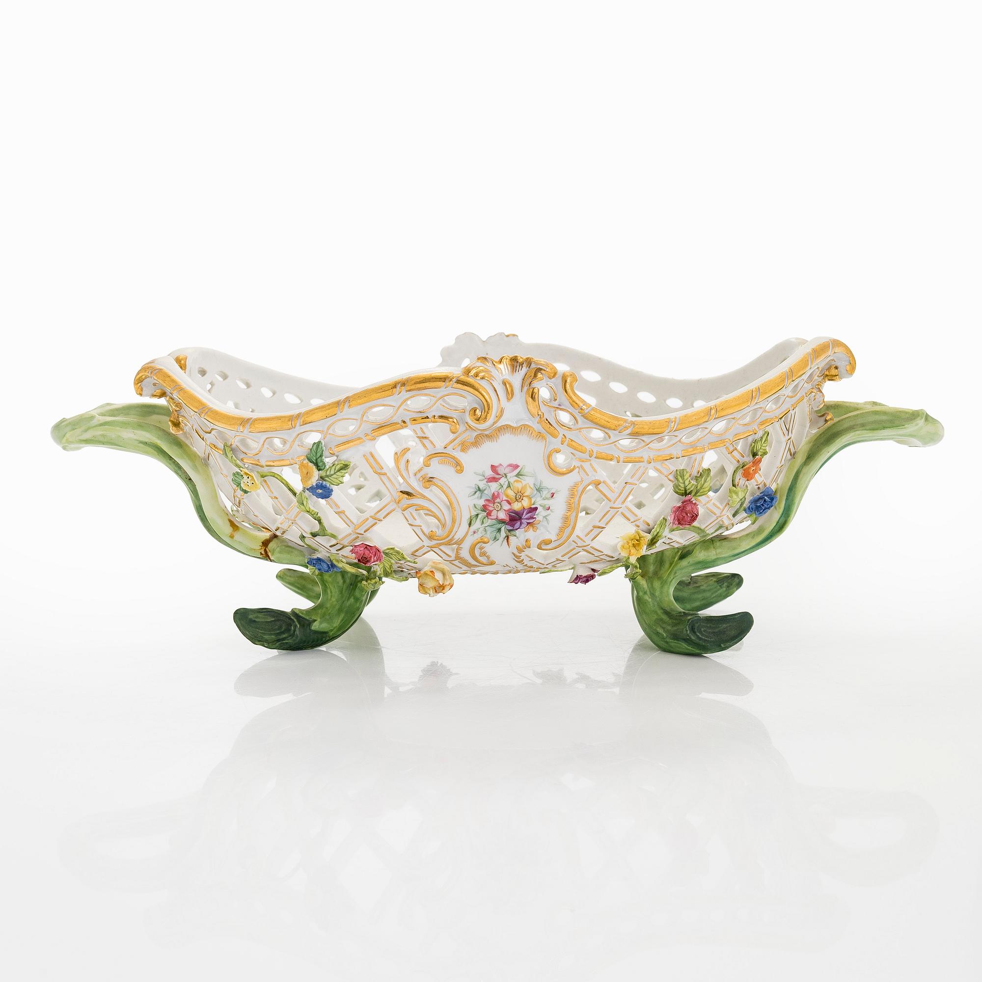 Jardinière, porcelain, Imperial Porcelain Factory, Alexander II, 1855–81.