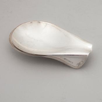 SKÅL, 4 st, silver, Tapio Wirkkala, signerad TW, Kultakeskus, Tavastehus, 1963 ja -64. Tot vikt 88,2 g.