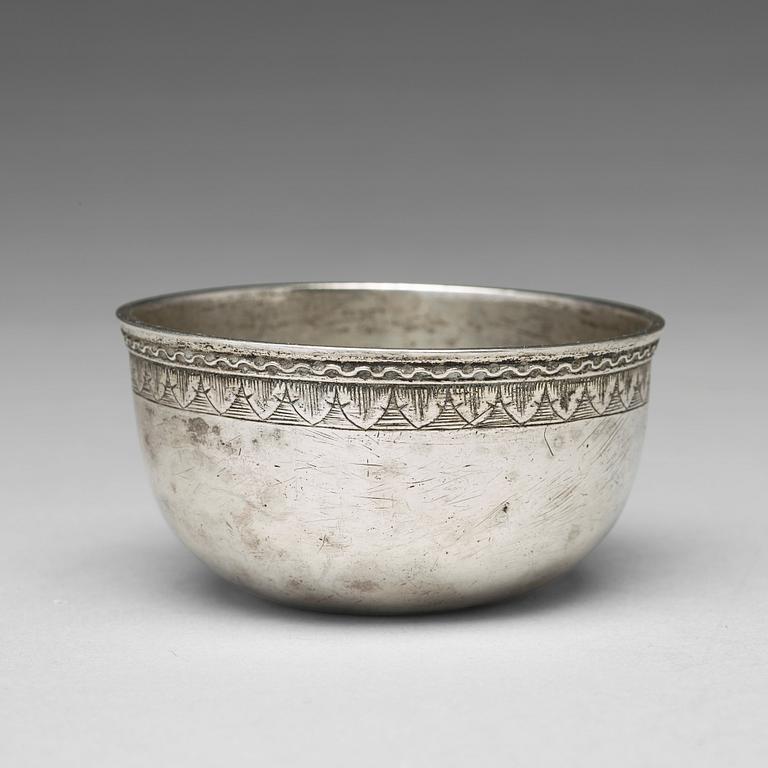 A Swedish 18th century silver tumbler, mark of Jonas Ålander, Stockholm (1726-1750).