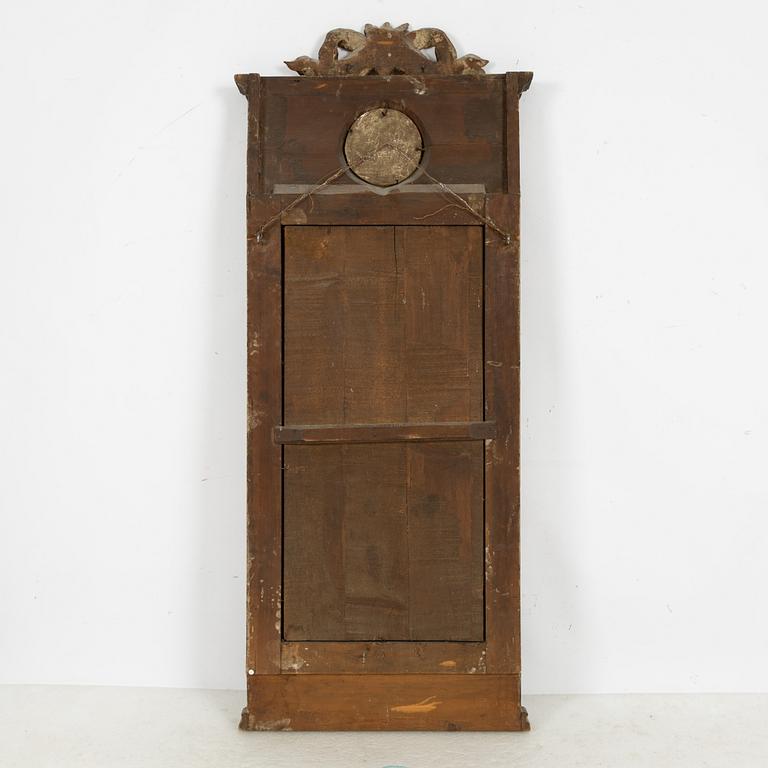 Spegel, sent 1700-tal, gustaviansk.