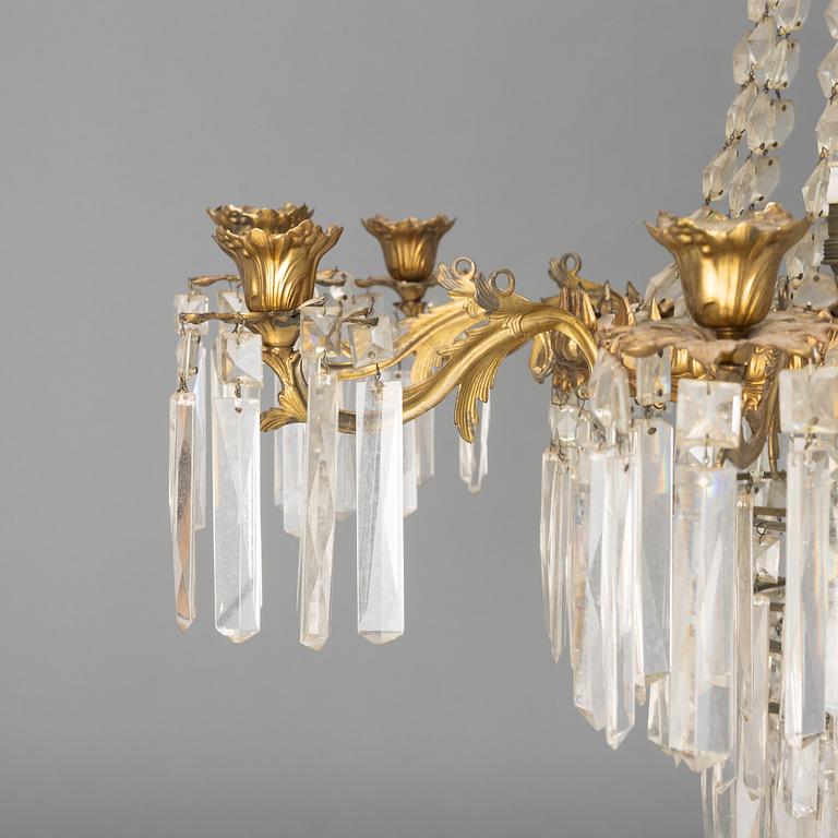 A chandelier, circa 1900.