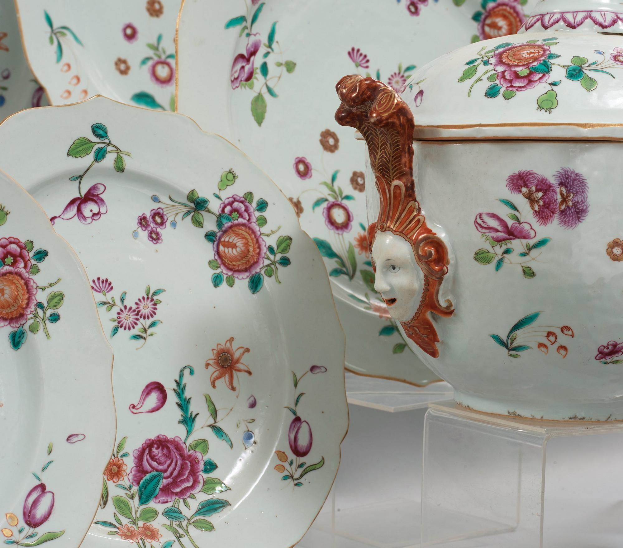 An export porcelain famille rose dinner service, Qing dynasty, Qianlong (1736-1795), (59 pc).