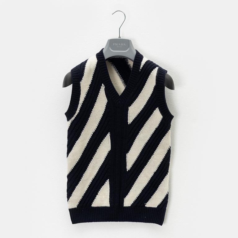 Prada, cashmere vest, size 38.