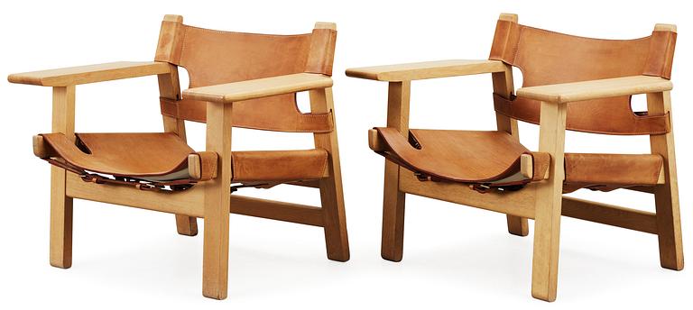 A pair of Børge Mogensen 'The Spanish Chair' in oak and leather by Fredericia Stolefabrik,