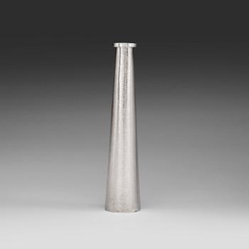 596. A Rey Urban sterling vase, Stockholm 1962.