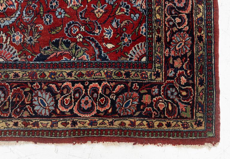 A Kashan rug, c. 208 x 138 cm.