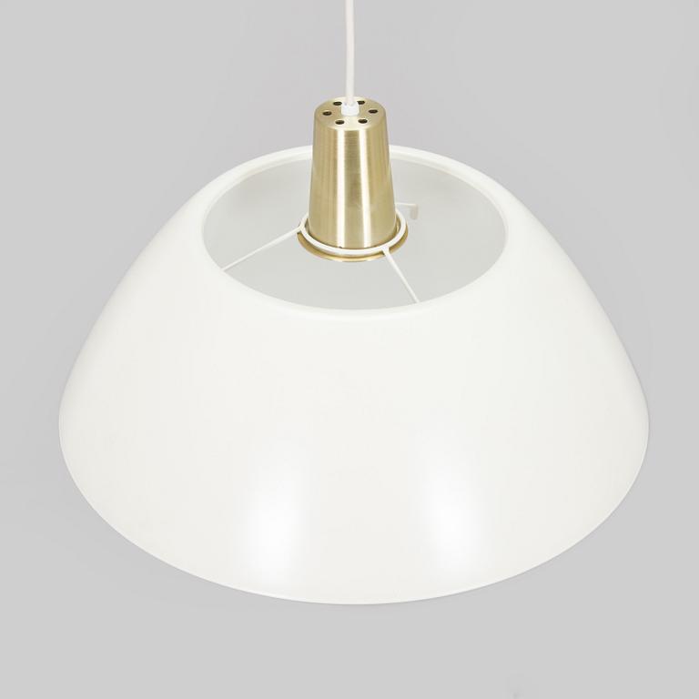 Lisa Johansson-Pape, ceiling lamp, "Ihanne" Innolux 21st century. Contemporary production.