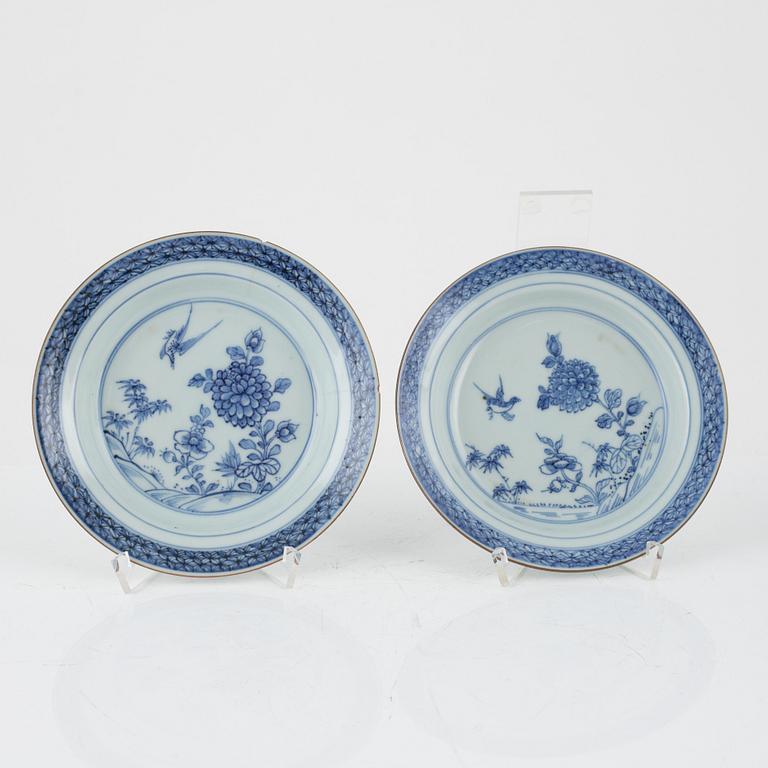 A set of eight blue and white dishes, Qing dynasty, 18th Century.