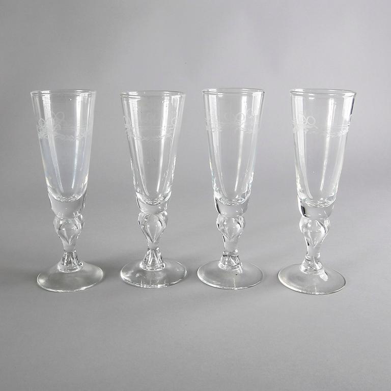 A set of 12 Champagne glass "Antik" Reijmyre second half of the 20th century.