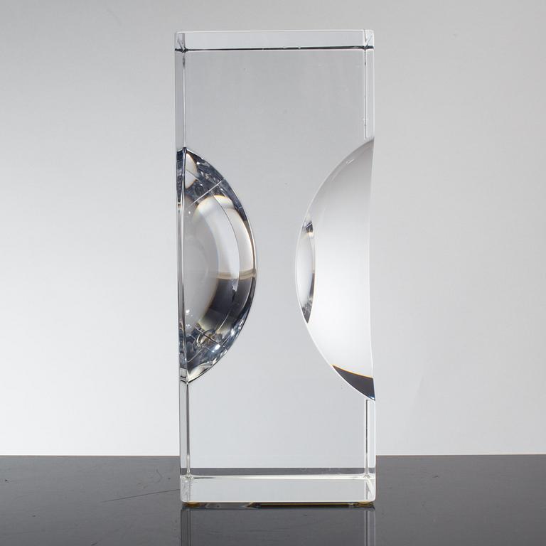 A glass sculpture by Sven Palmqvist, Orrefors.