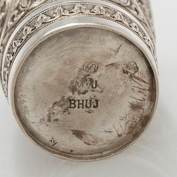 Bägare, silver, Bhuj, Indien kring sekelskiftet 1900.