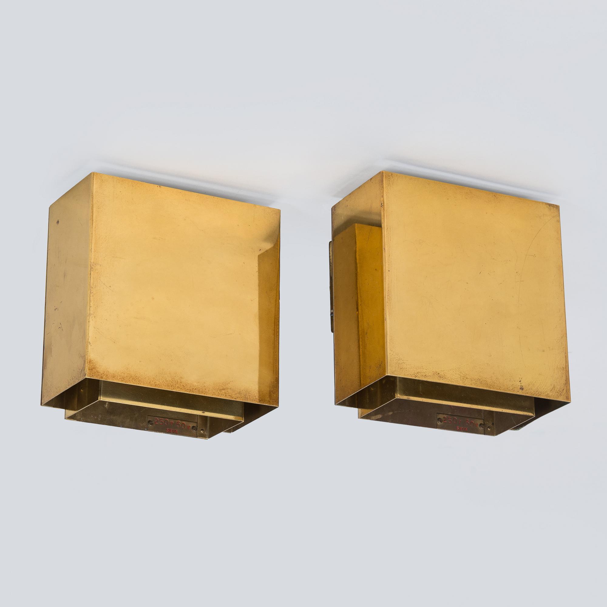 Seinävalaisinpari, Sievä, 1900-luvun puoliväli.