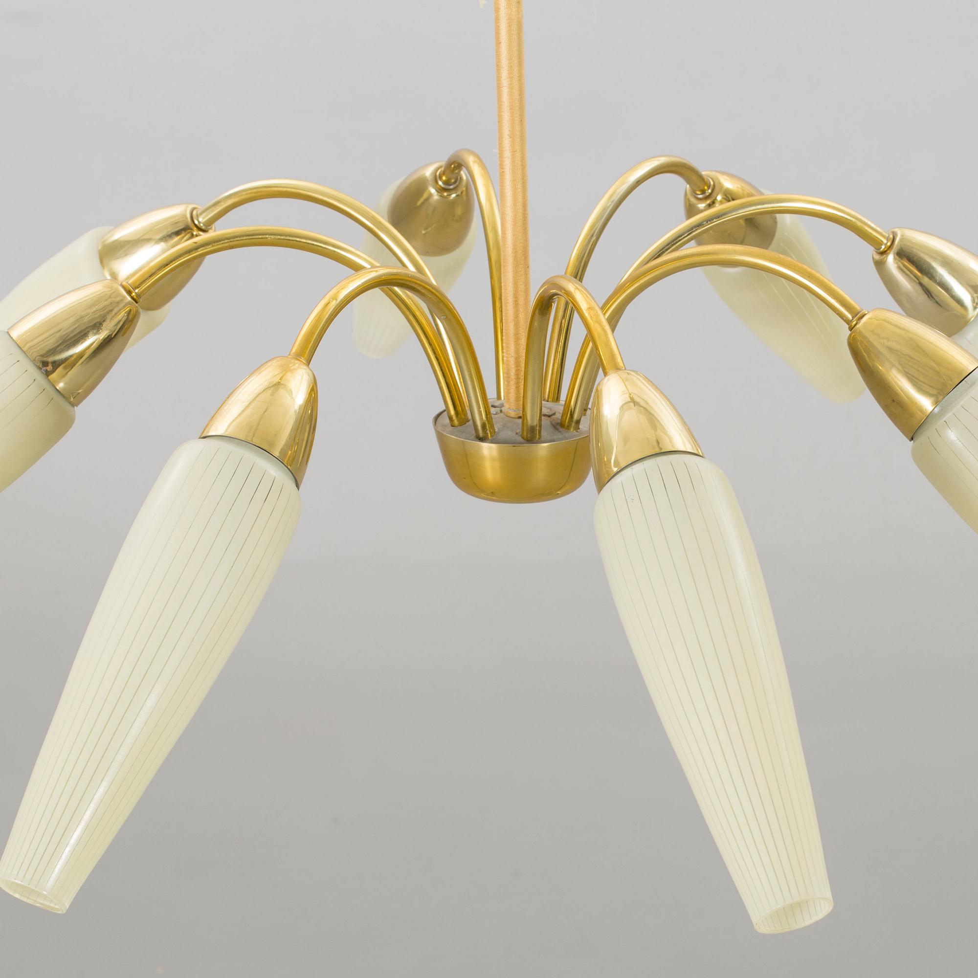 A mid 20th century ceiling lamp.