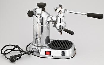 ESPRESSOMASKIN MED TRYCKMÄTARE, Pavoni, 1900 talets senare del.