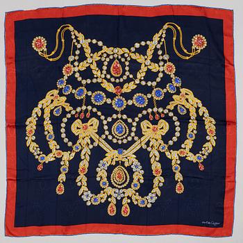 Cartier, scarf.