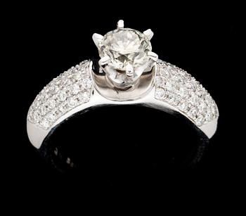626. RING, vitguld med briljantslipad diamant,