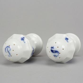 Royal Copenhagen, 28 pcs service.