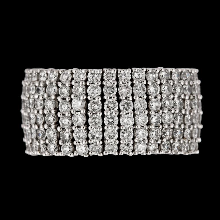 RING, briljantslipade diamanter, tot. ca 5 ct.