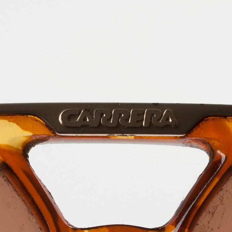 SOLGLASÖGON, Carrera.