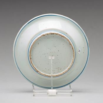 A set of five blue and white dishes, Ming dynasty, Tianqi/Chongzhen, 17th Century.