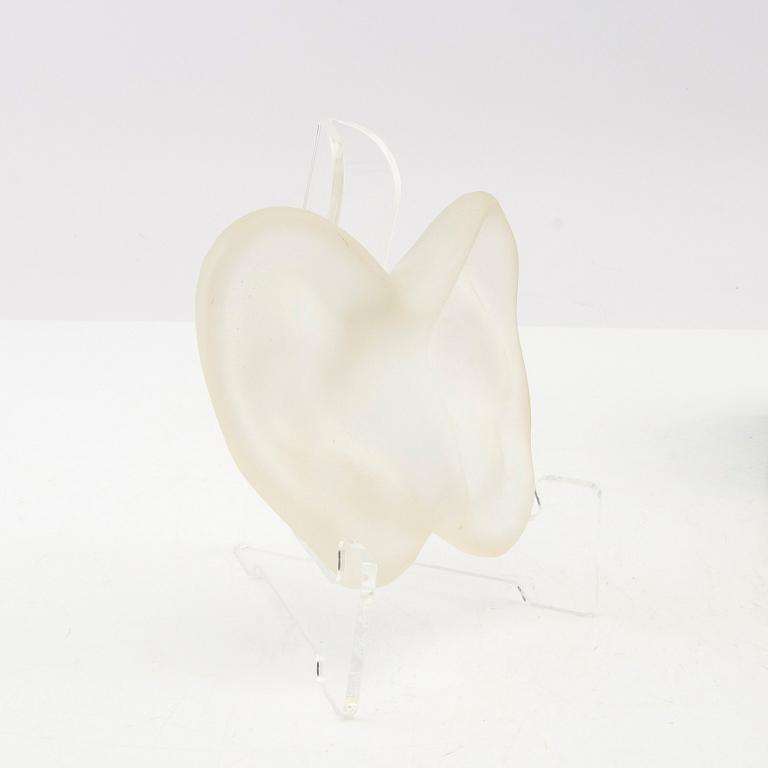 Monika Larsen Dennis, sculpture.