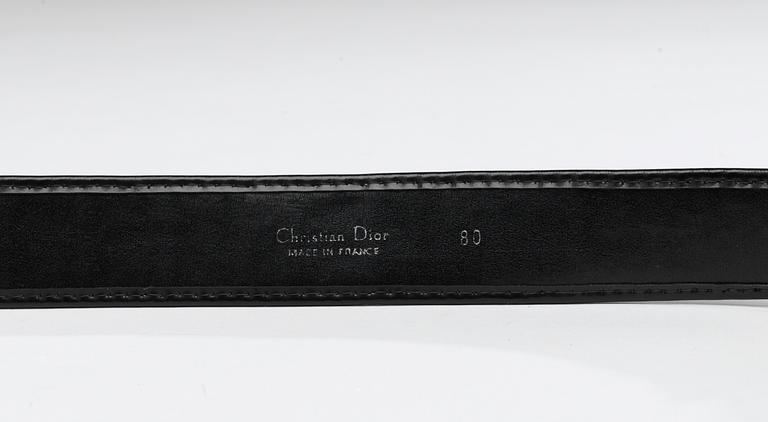 SKÄRP, Christian Dior.