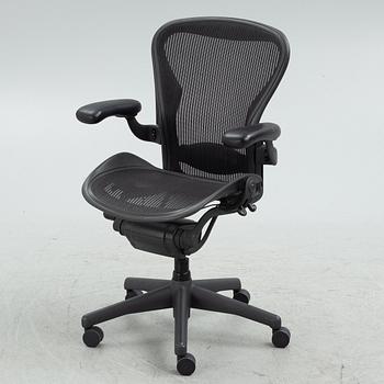 Don Chadwick/Bill Stump, skrivbordsstol, "Aeron", Herman Miller.