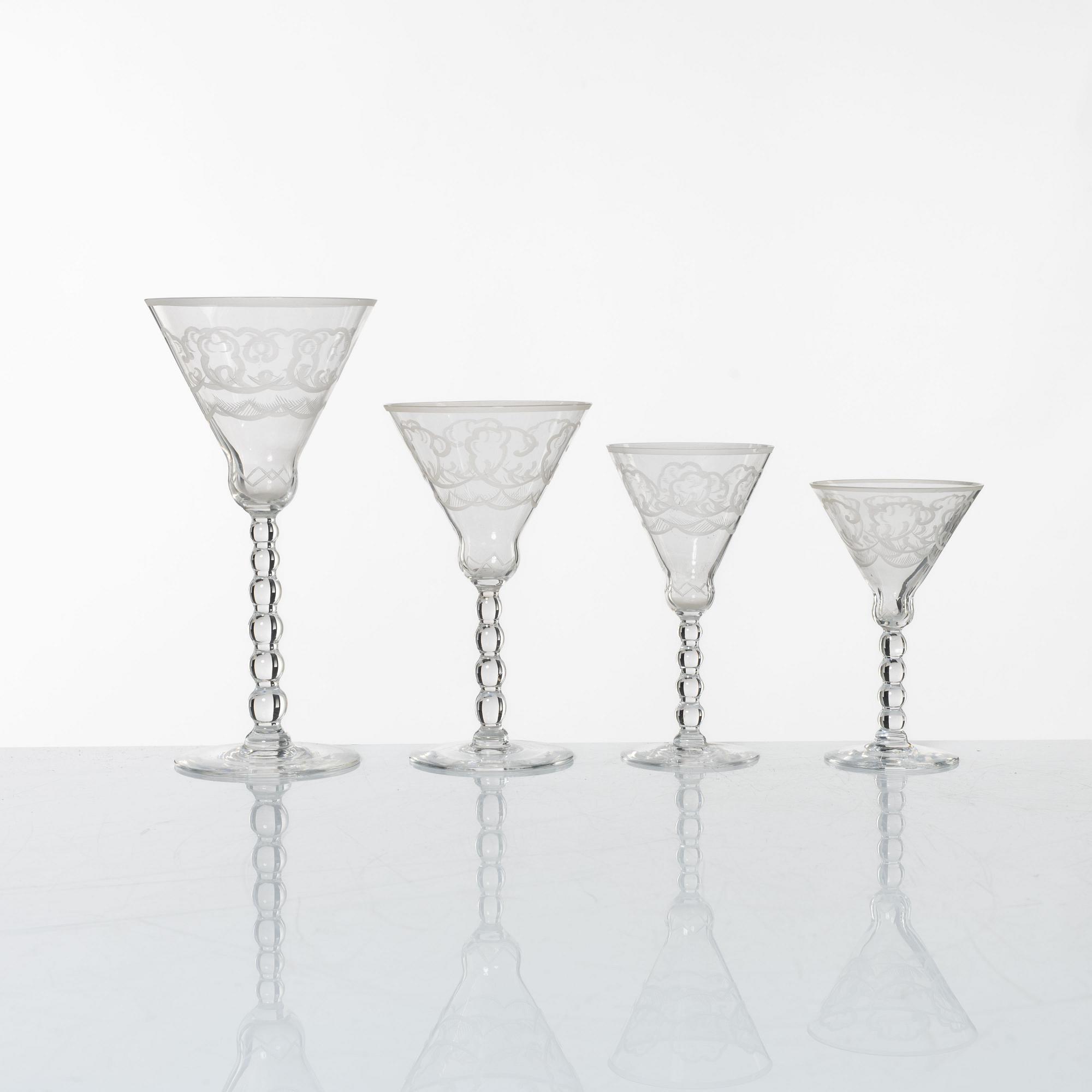 Simon Gate, glasservis, 38 delar, "Molnet", Orrefors.