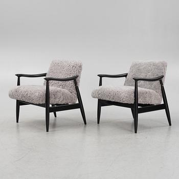 A pair of easy chairs, 1950's/60's.