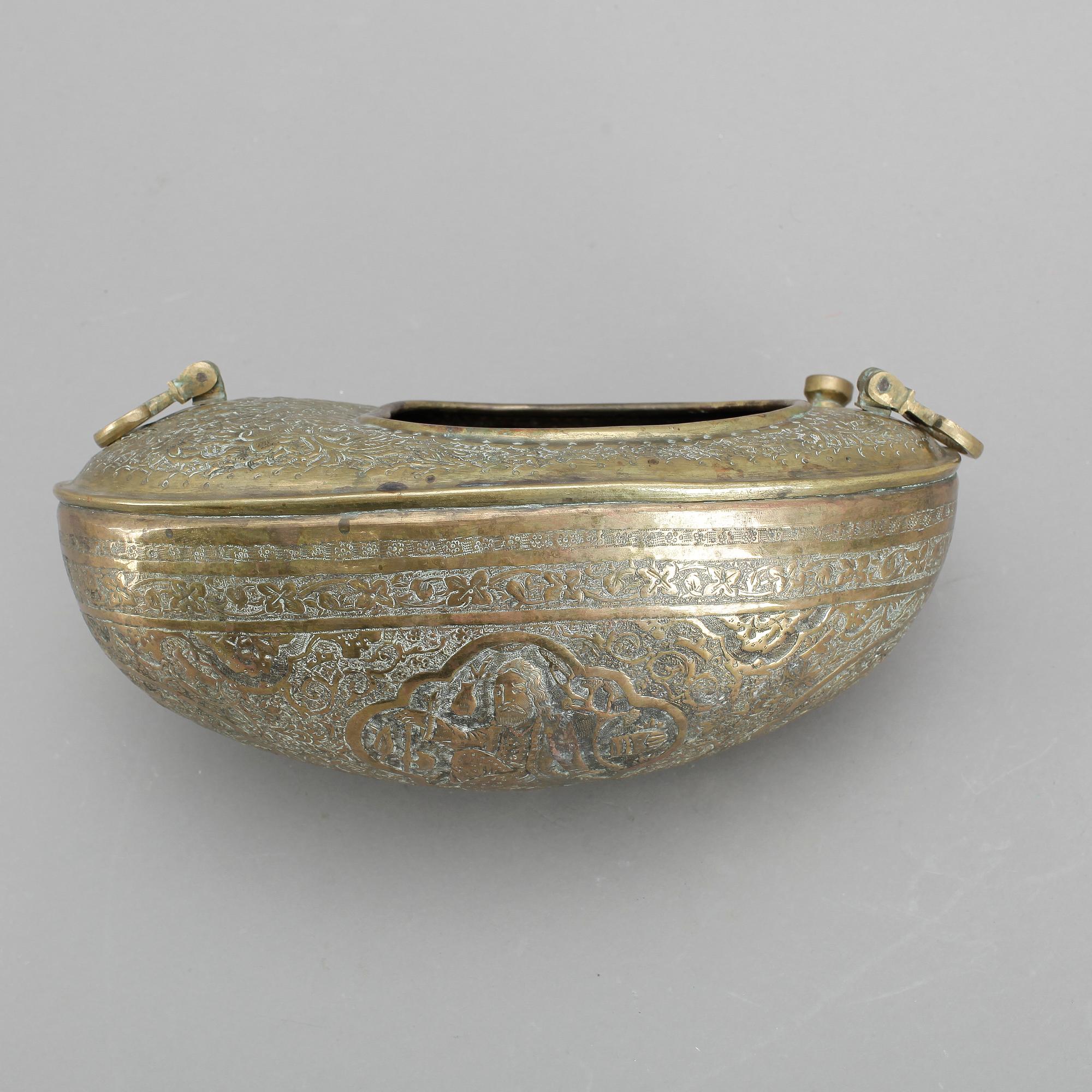 TIGGARSKÅL, mässing, Persien, 1800-tal.