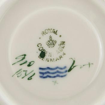 KAHVIKUPPEJA, 8 kpl, posliinia, Royal Copenhagen.