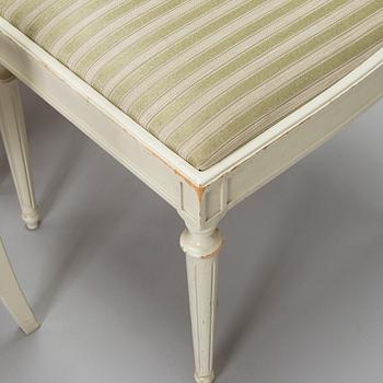 Chairs, 6 pcs, Gustavian style, later half of the 20th century.