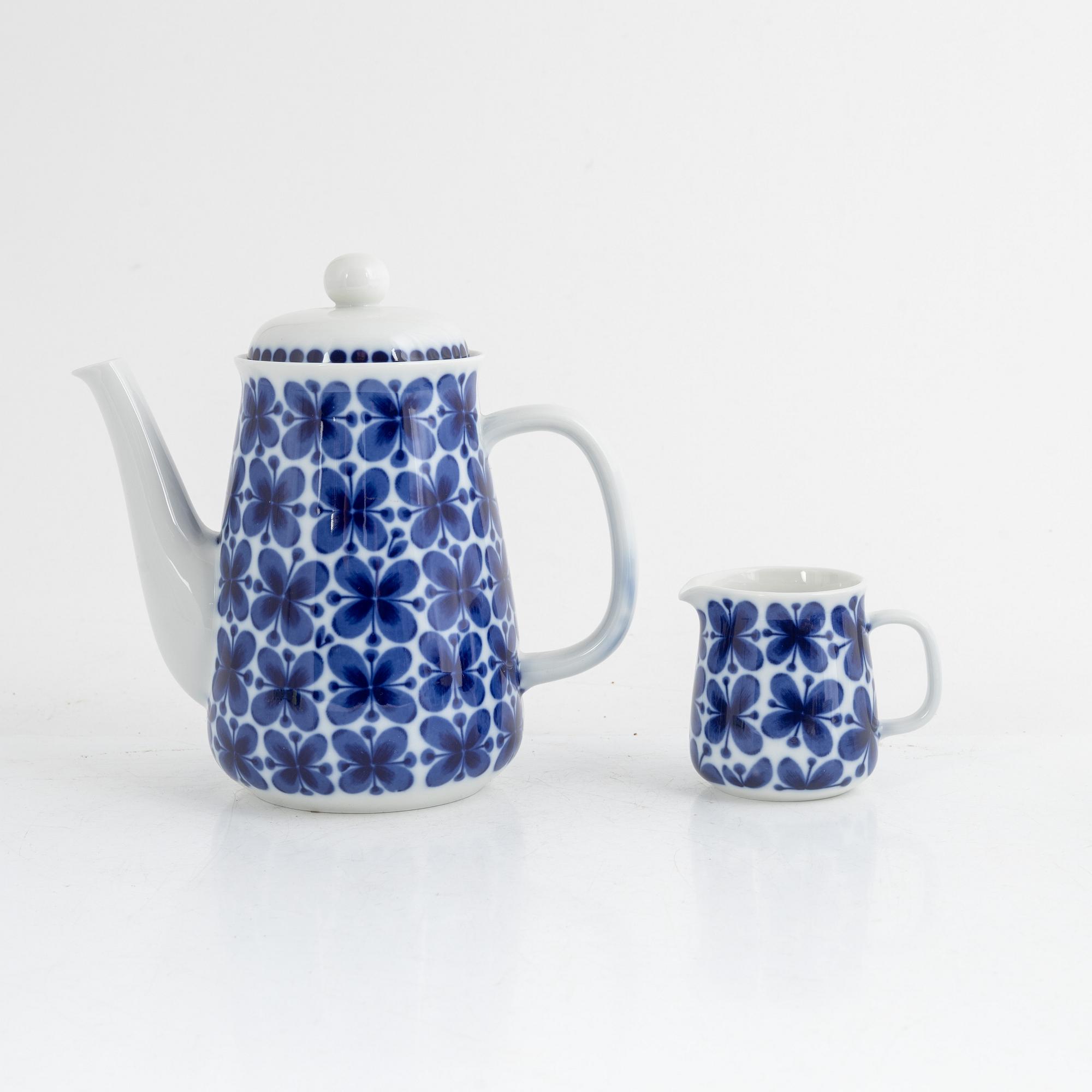 Marianne Westman, a 30-piece porcelain coffee service, "Mon Amie", Rörstrand, Sweden.