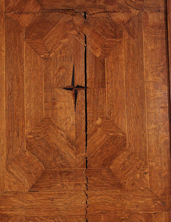 SKÅP, barock, 1700-talets första hälft.